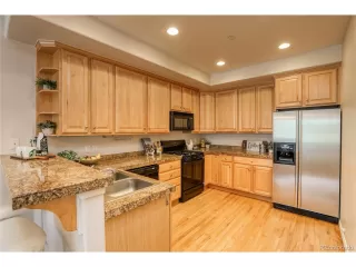 Photo #5: 8756184 Listing