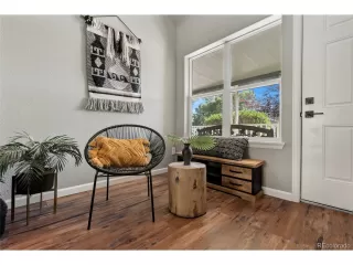 Photo #4: 8762533 Listing