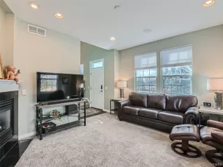 Photo #2: 8763571 Listing