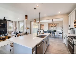 Photo #6: 8763709 Listing