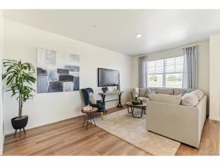 Photo #2: 8764261 Listing