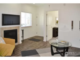 Photo #6: 878402 Listing