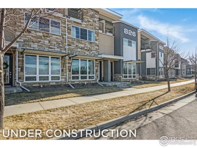 MLS: 878517 Condo For Sale