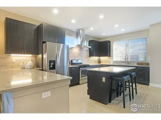 Photo #1: 878517 Listing 