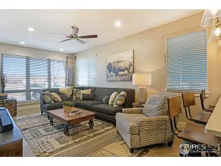 Photo #4: 878517 Listing 