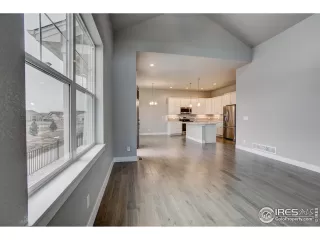 Photo #5: 880174 Listing