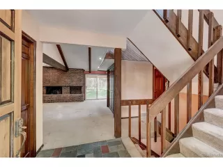 Photo #4: 8802299 Listing