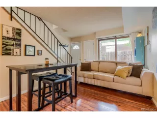 Photo #3: 8806186 Listing