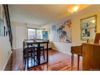 Photo #5: 8806186 Listing