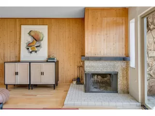 Photo #3: 8812424 Listing