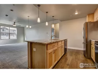 Photo #5: 882258 Listing 