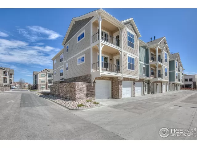 MLS: 882268 Condo For Sale