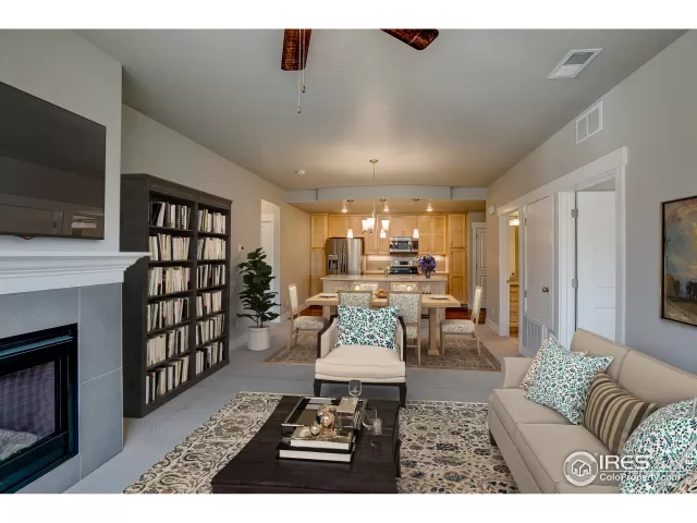 MLS: 882269 Condo For Sale