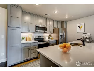 Photo #2: 882280 Listing 