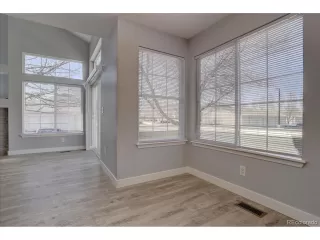 Photo #4: 8825437 Listing