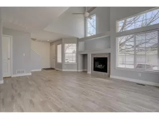 Photo #5: 8825437 Listing