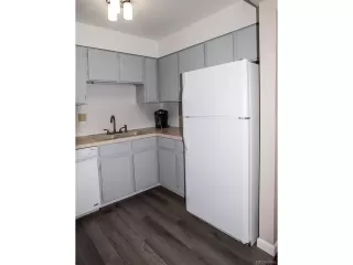 Photo #5: 8828758 Listing