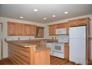 Photo #6: 883305 Listing