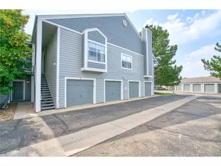 Photo #3: 8834411 Listing