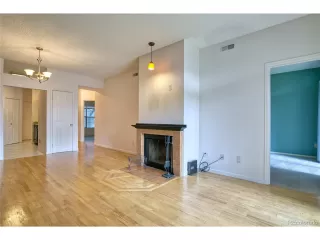 Photo #4: 8834411 Listing