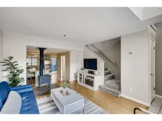 Photo #6: 8840840 Listing 