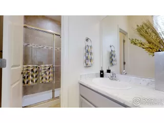 Photo #6: 884274 Listing