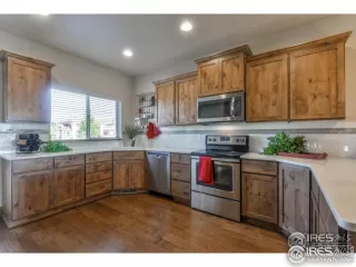 Photo #6: 884511 Listing