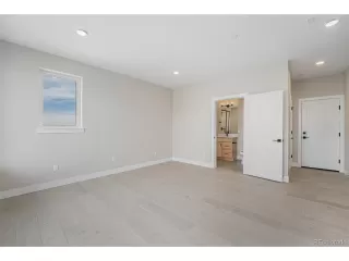 Photo #5: 8846967 Listing 