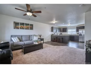 Photo #3: 8857101 Listing