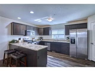 Photo #4: 8857101 Listing