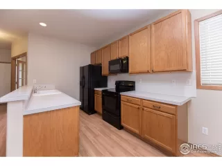 Photo #6: 886356 Listing