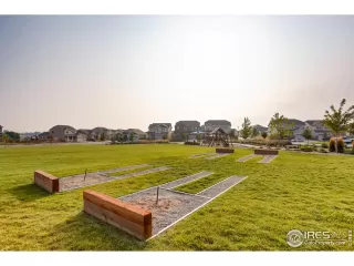 Photo #4: 886369 Listing