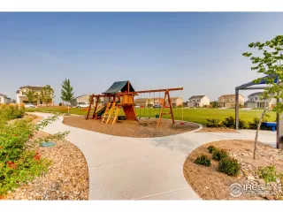 Photo #5: 886369 Listing