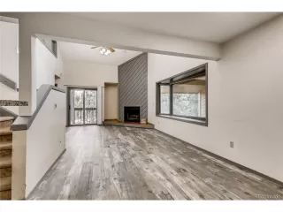 Photo #3: 8864704 Listing