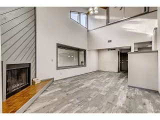 Photo #4: 8864704 Listing