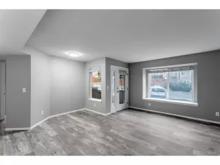 Photo #4: 8864924 Listing