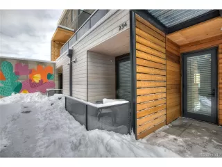 Photo #1: 8865517 Listing