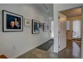 Photo #3: 8865517 Listing