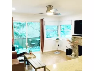 Photo #6: 8867237 Listing