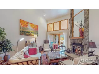 Photo #3: 886853 Listing