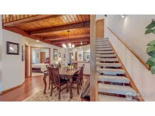 Photo #5: 886853 Listing