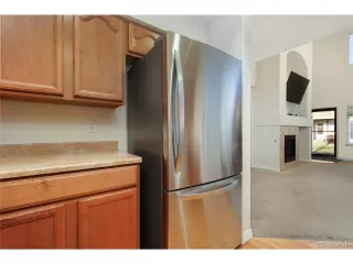 Photo #6: 8871997 Listing