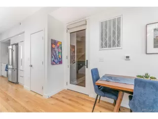 Photo #6: 8873705 Listing