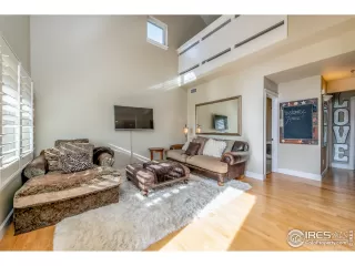 Photo #5: 887423 Listing