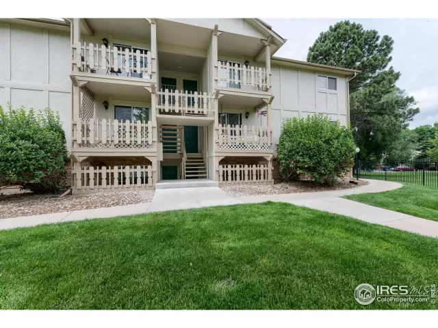 MLS: 887777 Condo For Sale