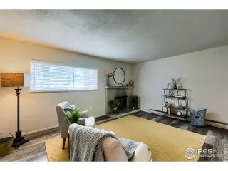 Photo #3: 887777 Listing