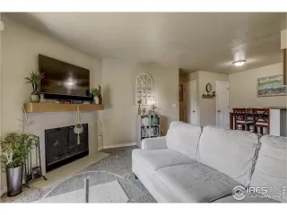 Photo #2: 887937 Listing