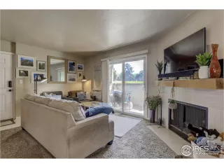 Photo #3: 887937 Listing