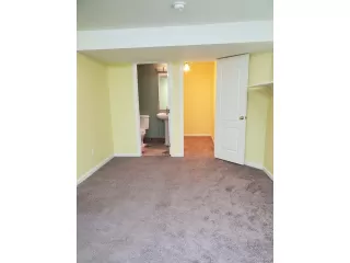 Photo #4: 8882639 Listing