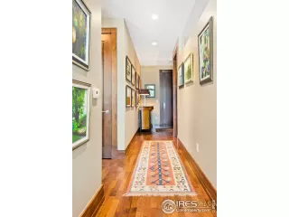 Photo #4: 888709 Listing